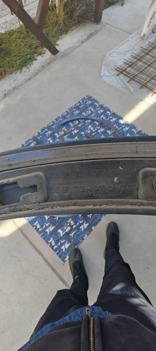 Комплект оригинални вежди за Ауди Q7 4М.