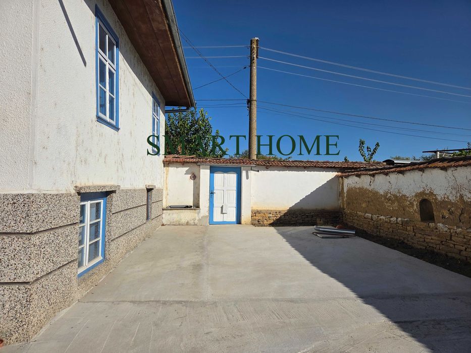 Продава се Къща в с. Ресен, Област Велико Търново - 140 кв.м за 674 €/кв.м - Снимка #3