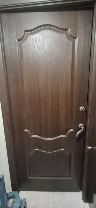 Продам двери межкомнатные