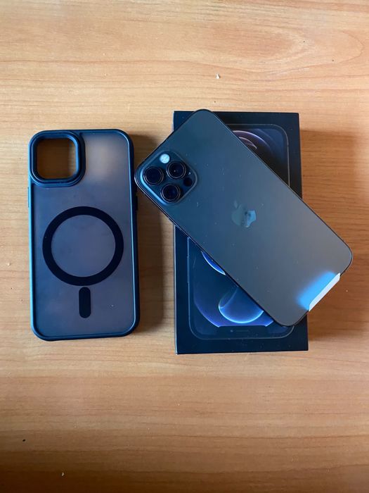 Iphone 12 pro в идеальном состоянии