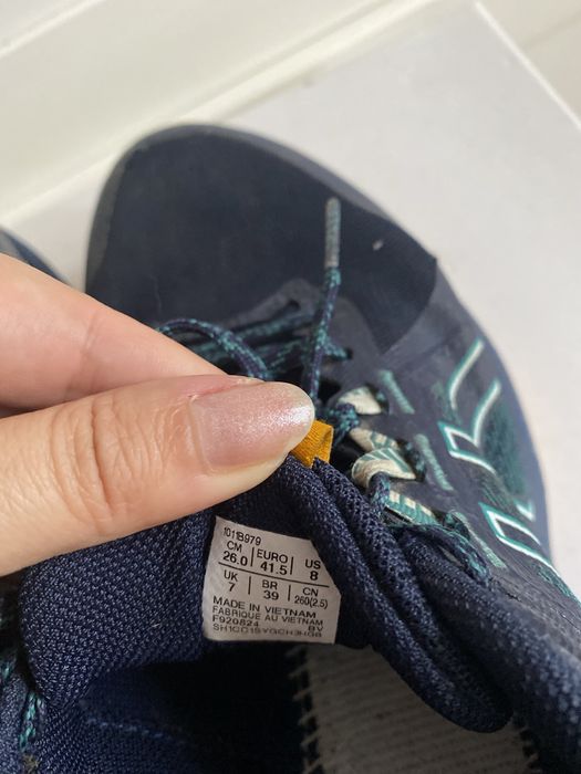 Маратонки Asics-40 и 41 номер
