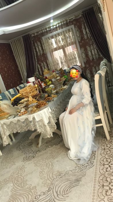 Продам стол со стульями