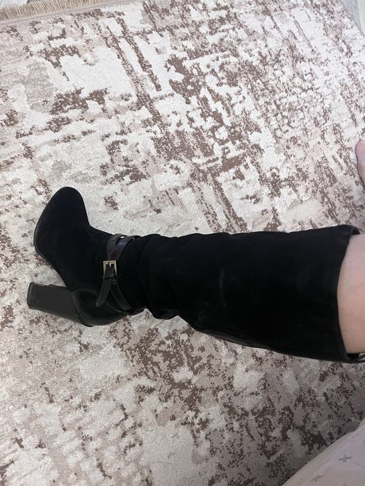 Продам женскую обувь