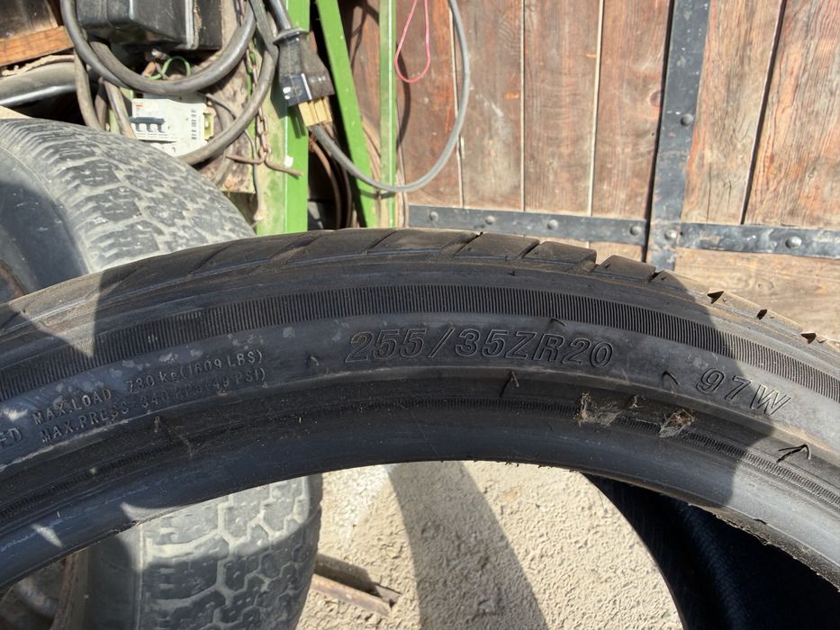 4 бр.гуми 255/35R20