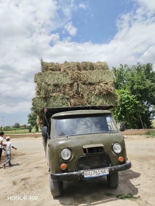 UAZ moshinasi sotiladi  holati ideal