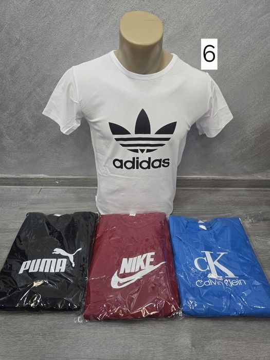 Seturi de bărbați de 4 tricouri mărimi de la S la XXL