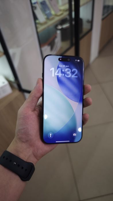 iPhone 16 Pro 512Gb | 90% | Apple Room