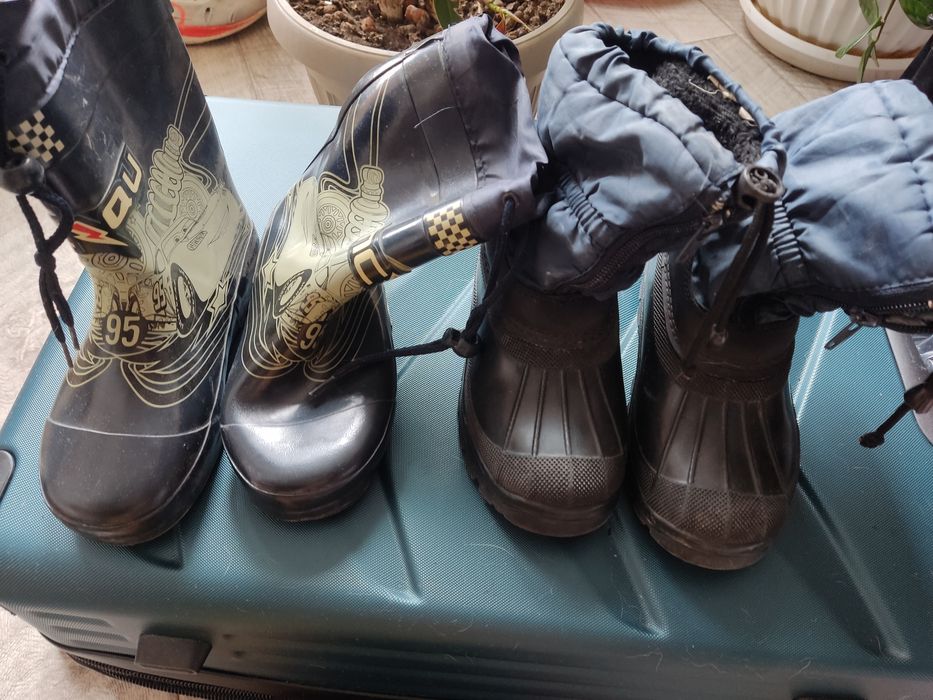 Обувь на мальчика бесплатно.