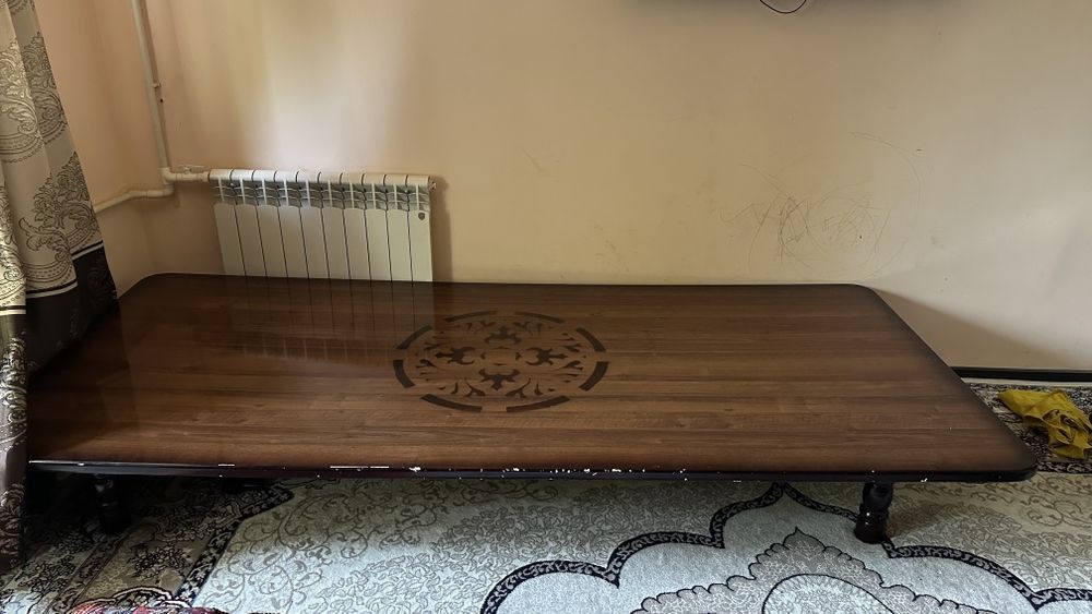 Stol xontaxta sotiladi