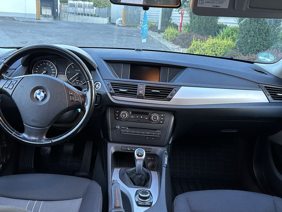BMW X1 2011 — imagine 4