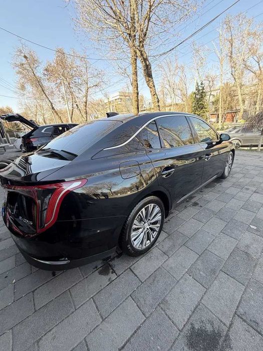 Hongqi eqm5 500km, naxt va halol nasiya