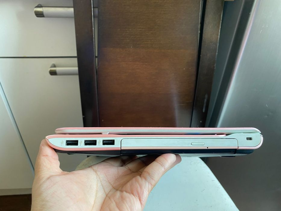 Sony Vaio офисник на интел core i3