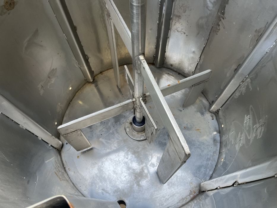 Казан неръждавейка