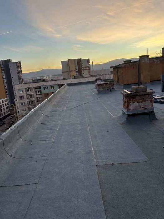 Ремонт на покриви Хидроизолация Изграждане на навеси Тенекеджийски усл