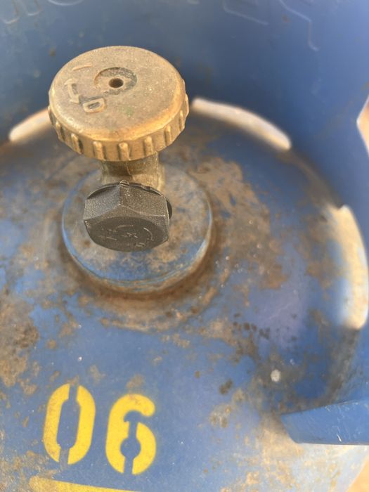 Butelie cu guler / Aragaz