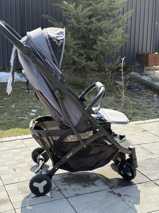 продаю  каляску