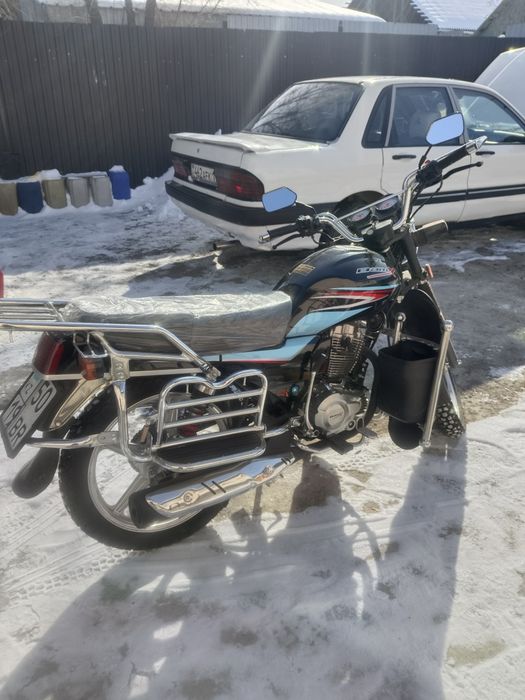 Продам мотоцикл новы