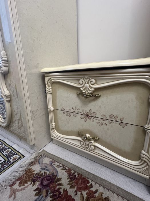 Премиум гарнитур «Денада» срочно!