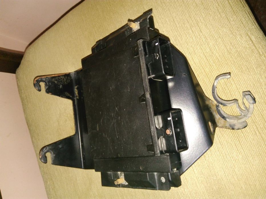 Компютър Lucas за Ситроен Берлинго/Пежо Партнер 1,9d