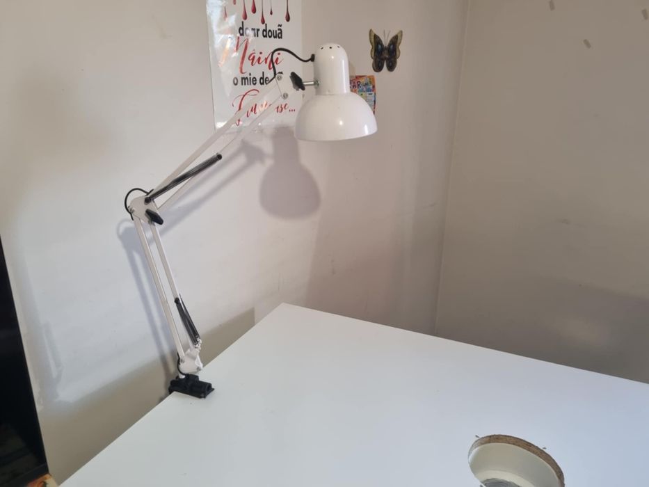 SE vinde ce se vede in poze