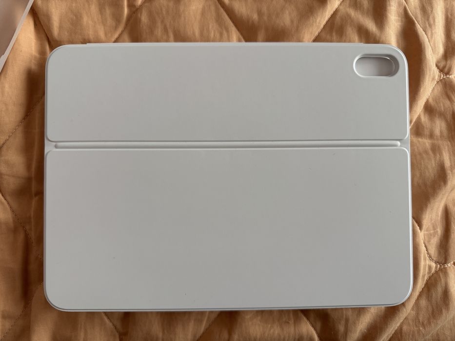 ipad 10th Magic Keyboard Folio