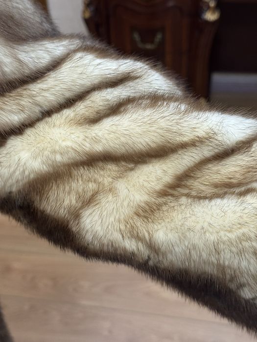 Продается норковая шуба