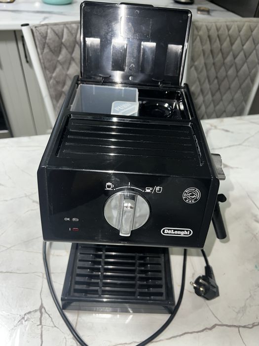 кофемашина DeLonghi