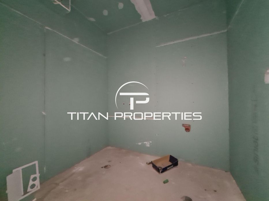 Продава се Тристаен апартамент в Пловдив, Христо Смирненски - 94 кв.м за 1554 €/кв.м - Снимка #4