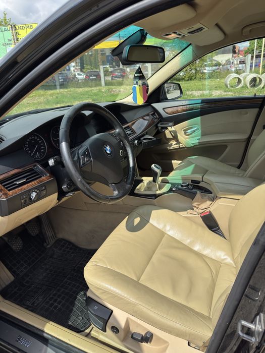 BMW 5 Series 0 — imagine 5