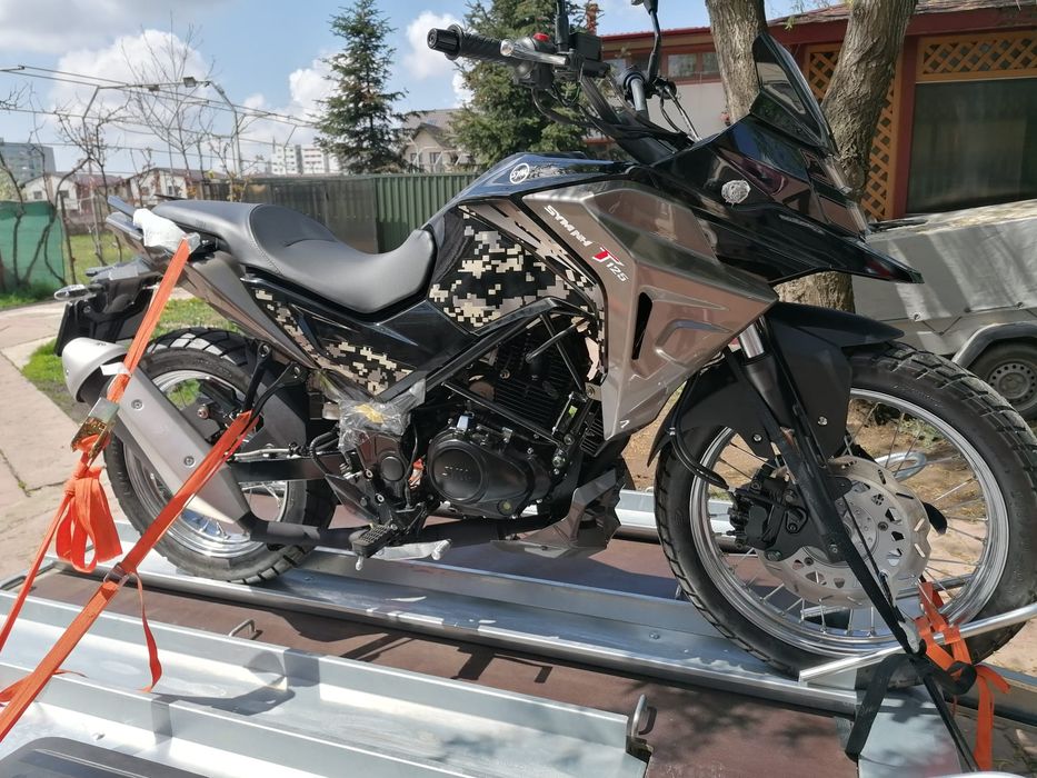 Vând motocicleta Sym NHT 125