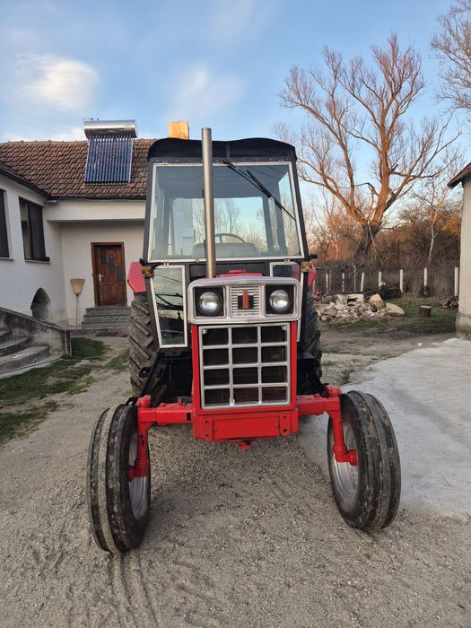 Tractor International 484