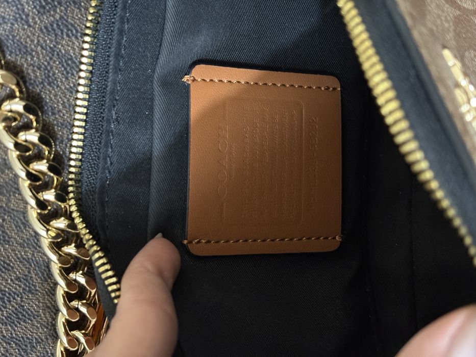 Продам сумочку Coach