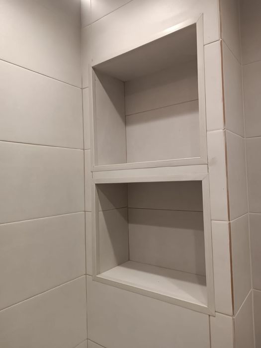 Поклейка обоев ремонт квартир