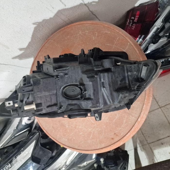 BMW 2 F22 F23 ляв и десен фар 14-19