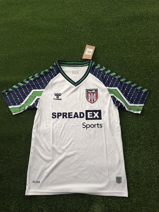 Висококачествени футболни тениски