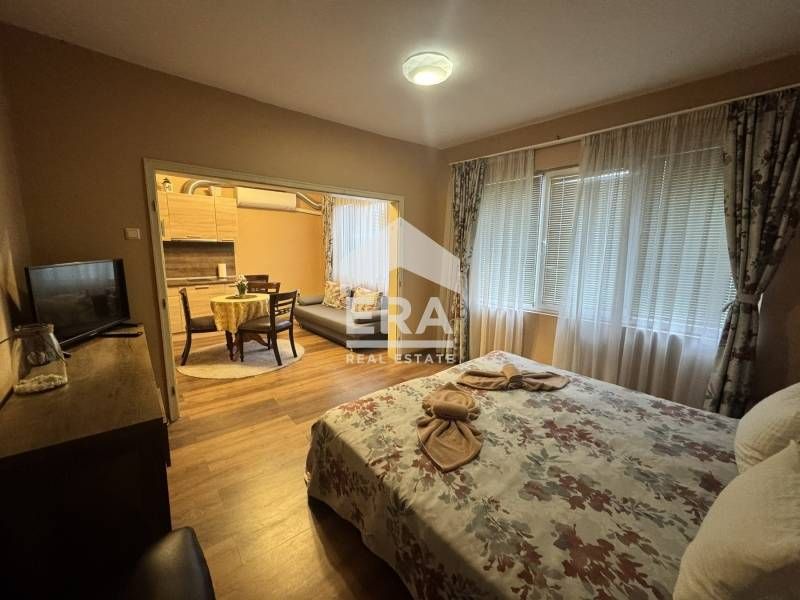 Ексклузивно! Четиристаен апартамент за продажба на ул."Княз Батенберг"