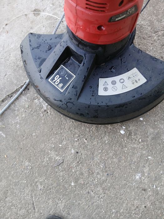 Ел тример за трева