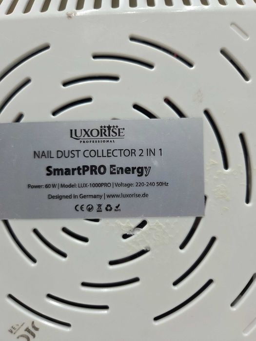 Aspirator + freza manichiură 2 în 1 Luxorize