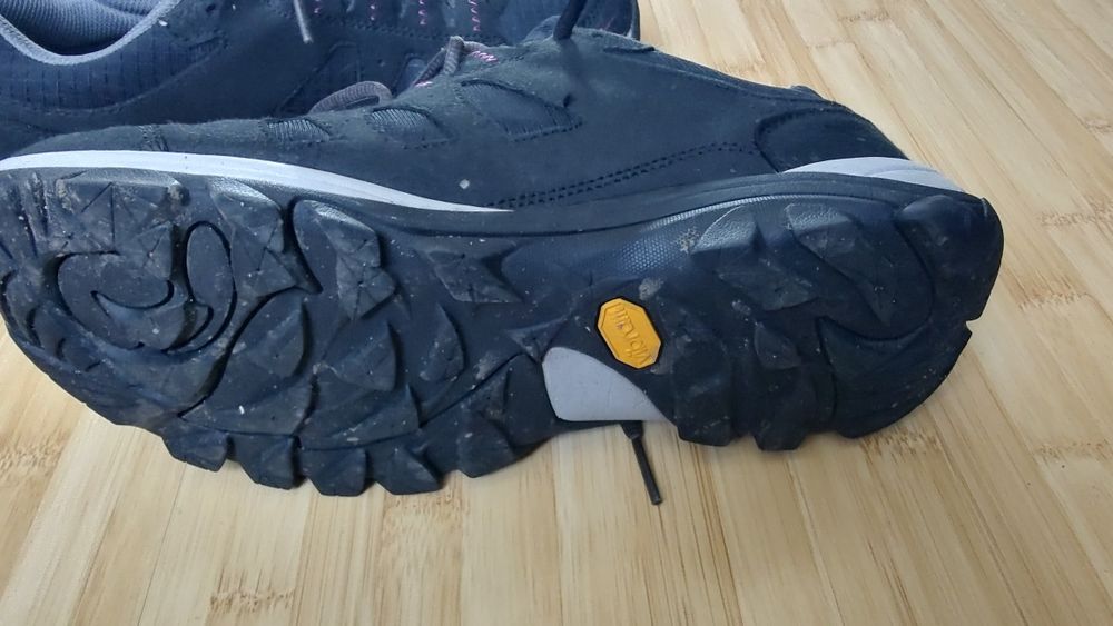 Pantofi drumetie 43 / 27.5