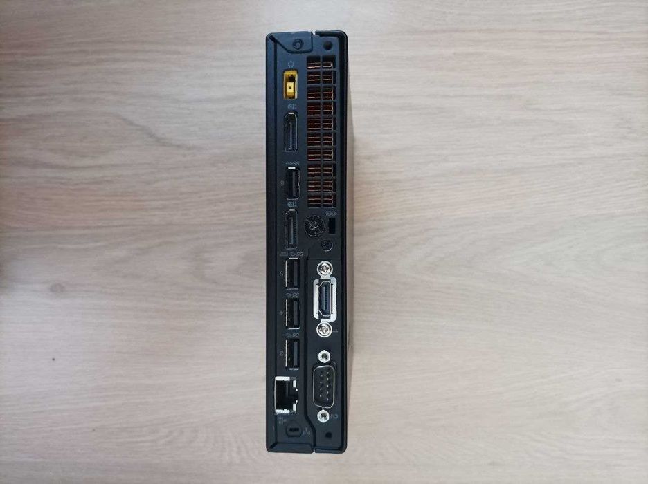 Lenovo ThinkCentre M910x Tiny - Intel Core i5-7500, No RAM, No SSD