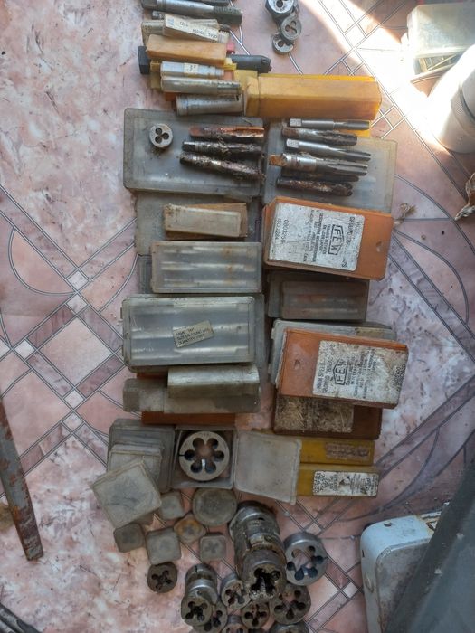 Токарные инструменты