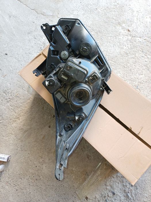 Фара на шевролет кобальт