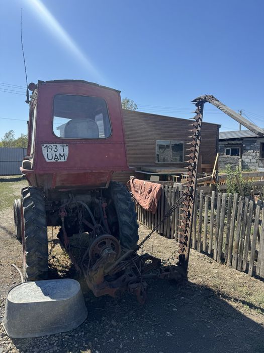 Продам трактор т-25