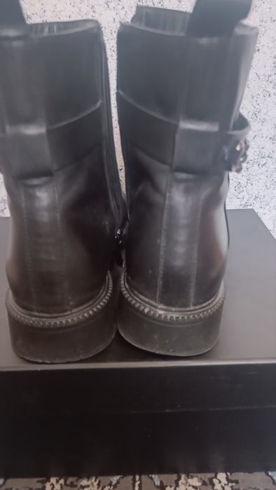 Ботиночки женские.