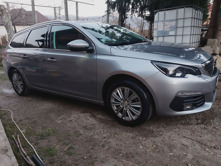 Vând  peugeot 308 SW