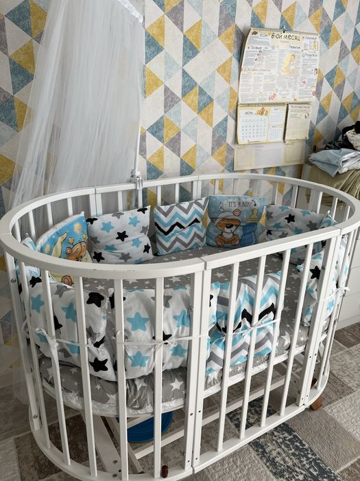 Детская кроватка