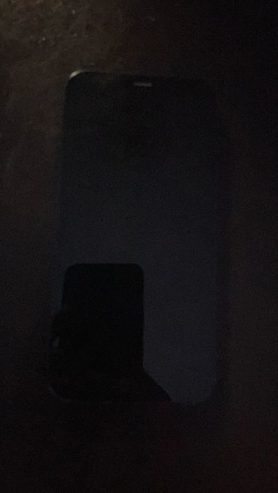 Продается айфон 12