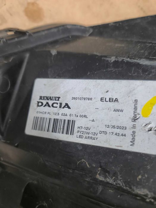 Far Stanga Dreapta full led Dacia Logan 3 Sandero 3 Jogger cod 260107978R  / 260601750R