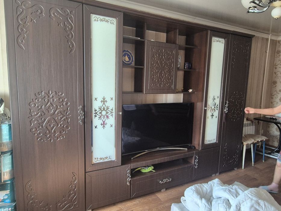 Продам стенку-горку