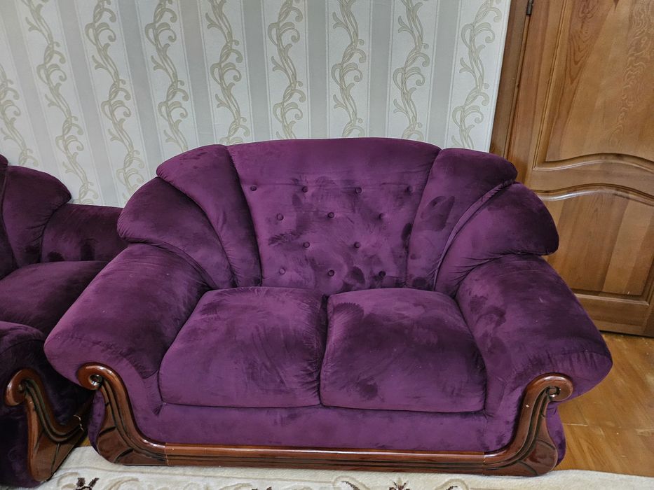 Диван прямой комплект